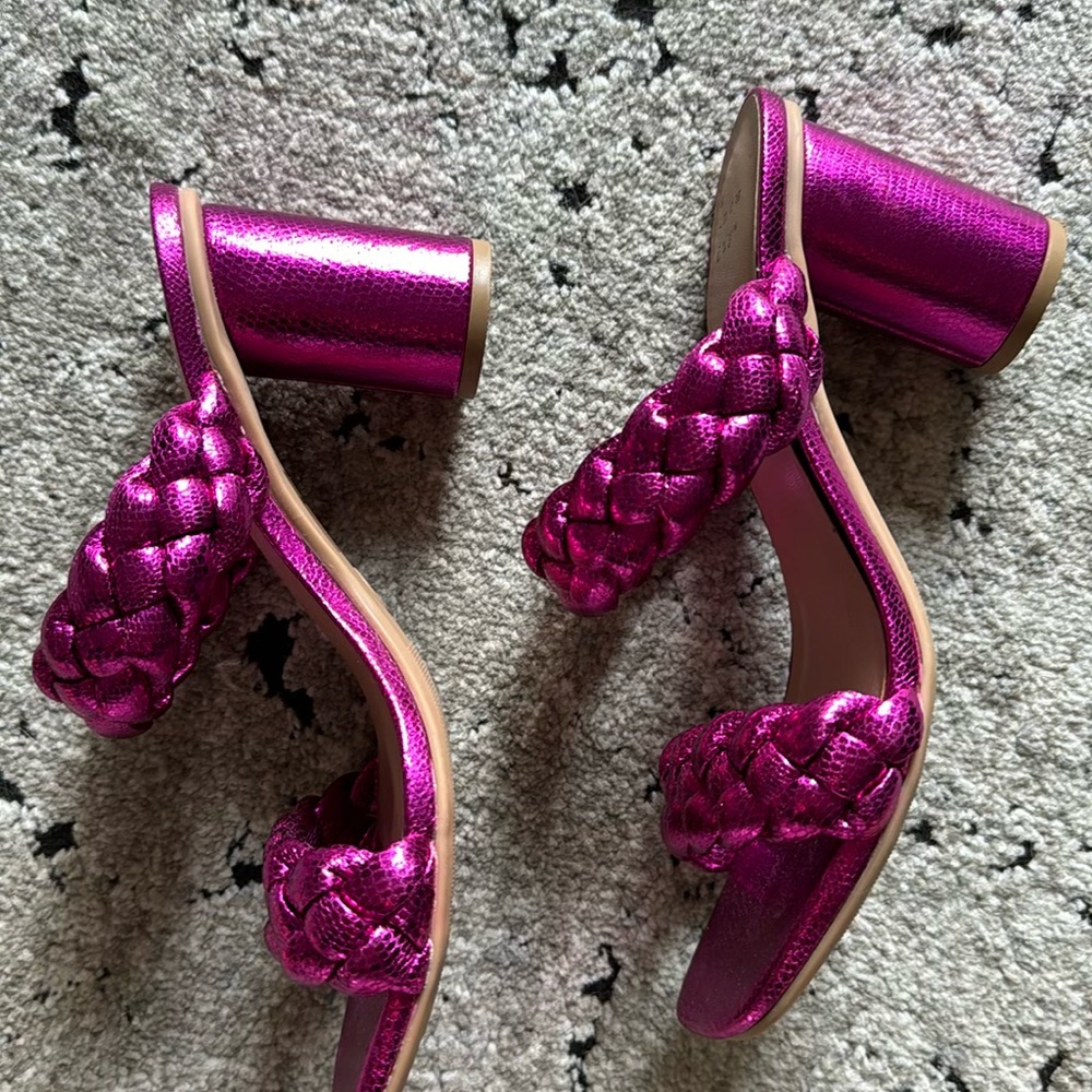 Pink Heels - Picture 5 of 7